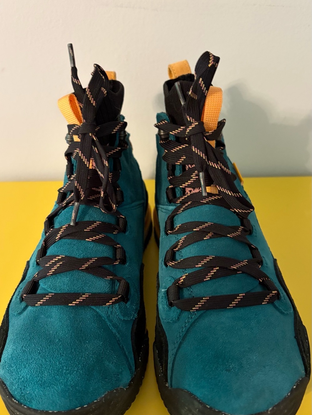 The North Face Teal Suede Winter Boots with Black and Orange Accents